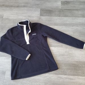 Womens Columbia 1/2 snap pull over sweater